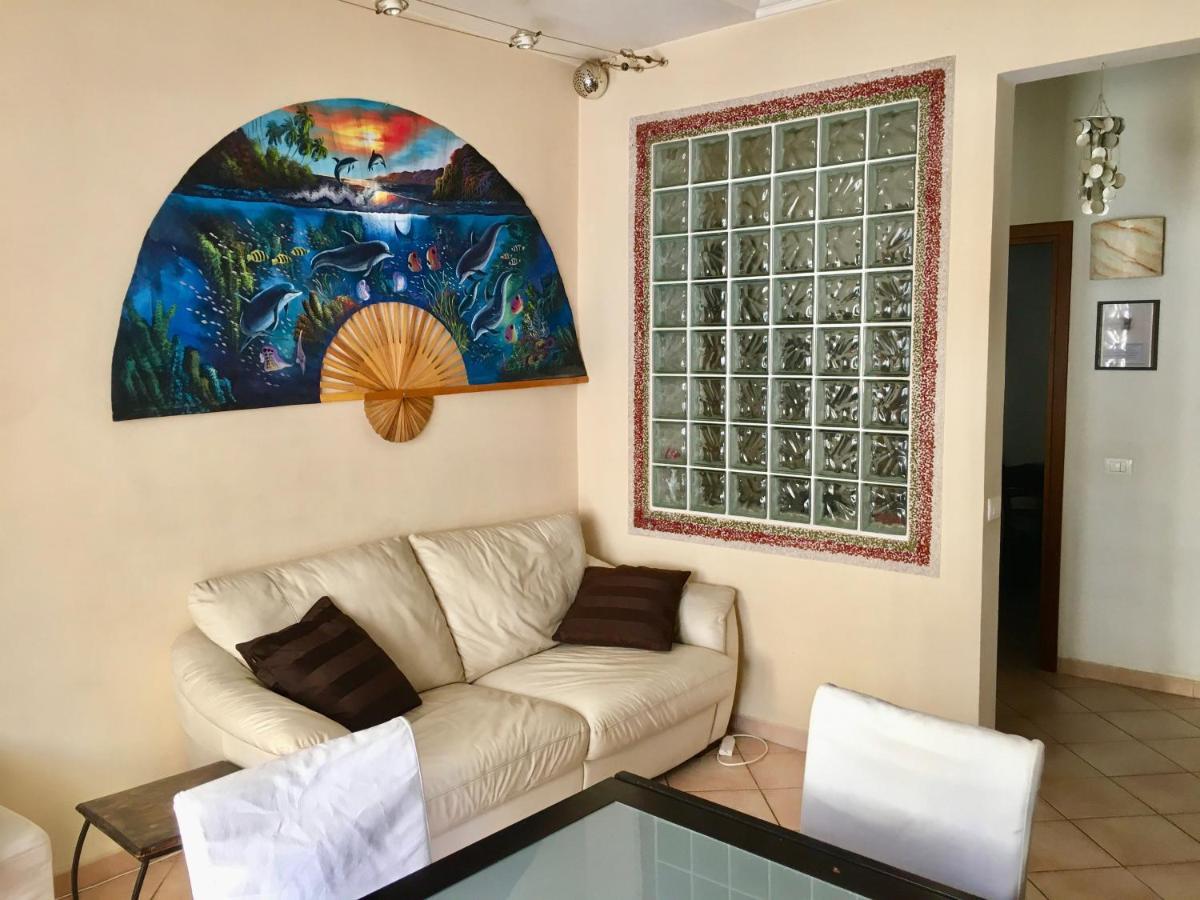 Casa Delfino - Appartamento Centro Storico A Due Passi Dalla Spiaggia & Mare, Porto & Ferrovia شيفيتافيكْيا المظهر الخارجي الصورة